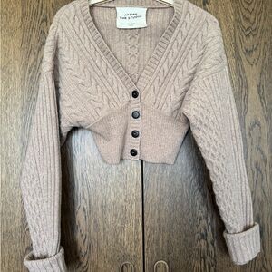ATTIRE THE STUDIO Sweater Cardigan Women’s XS Wool Crop Cableknit Chunky Beige